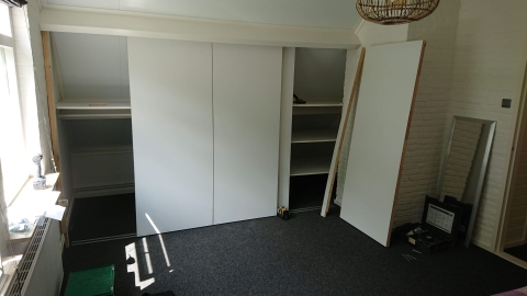 Kastenwand